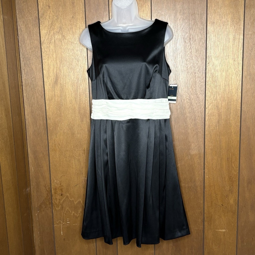 Just Taylor Dress Women 8 Black Ivory Satin Cocktail Evening Classic Elegant